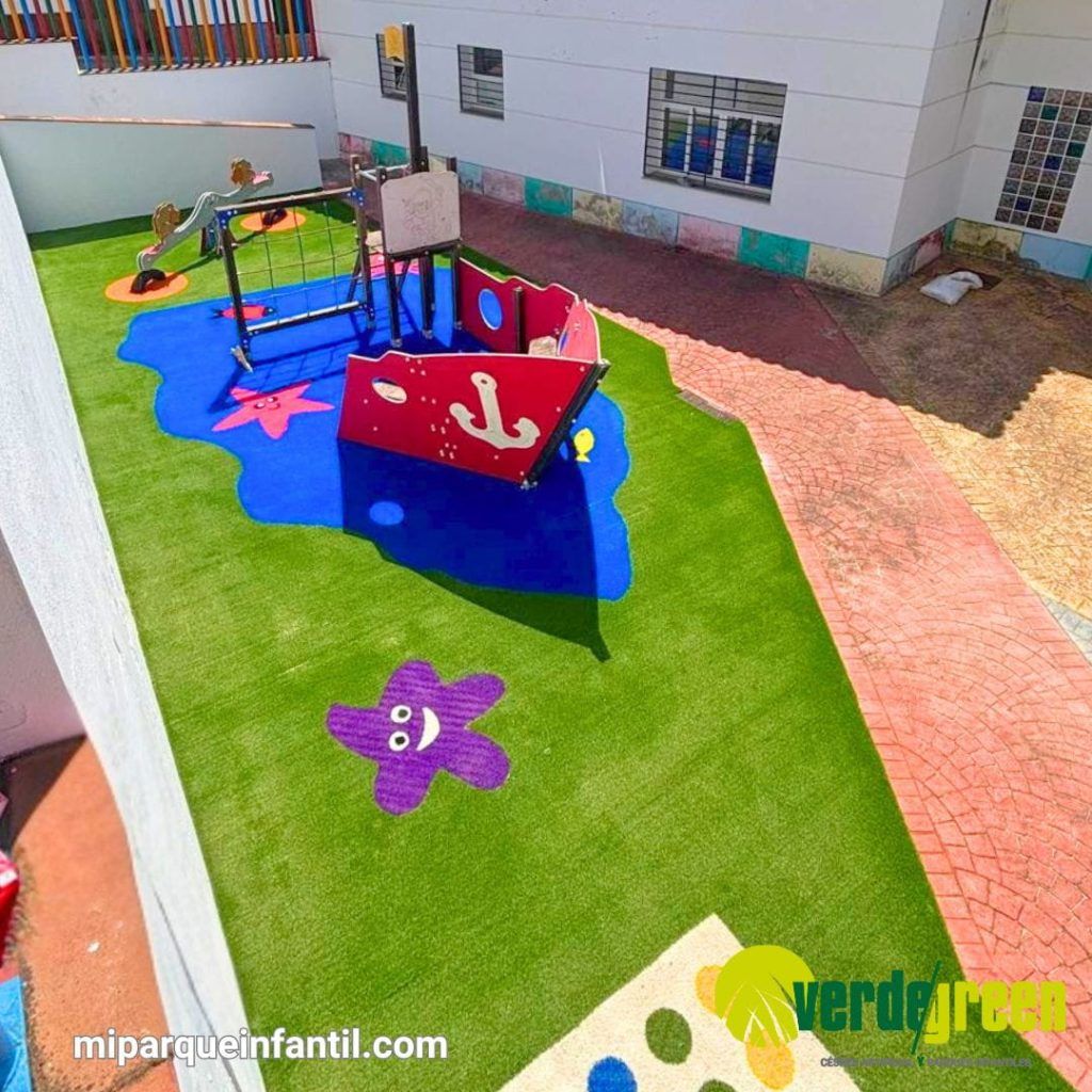 mobiliario en parques infantiles
